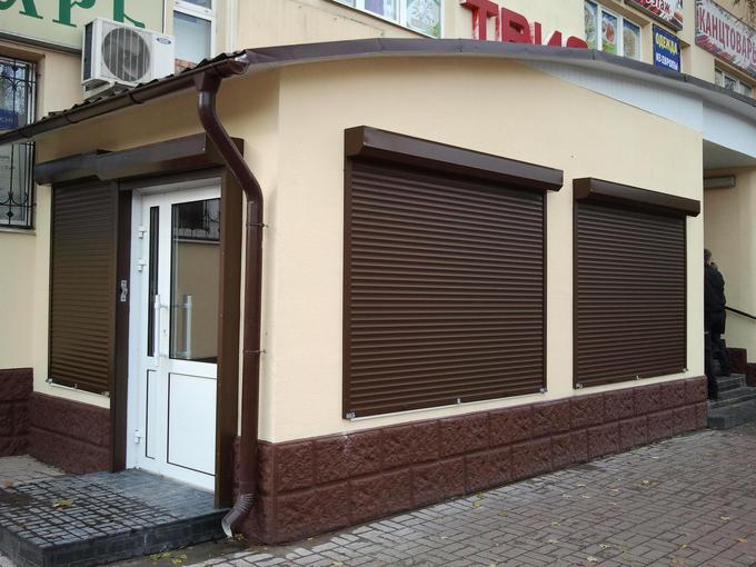 Компания АЛЮНИТ производит рольставни.